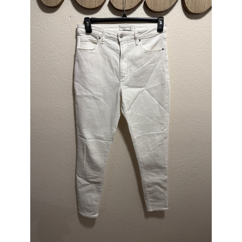Abercrombie & Fitch White Jeans 30/10L